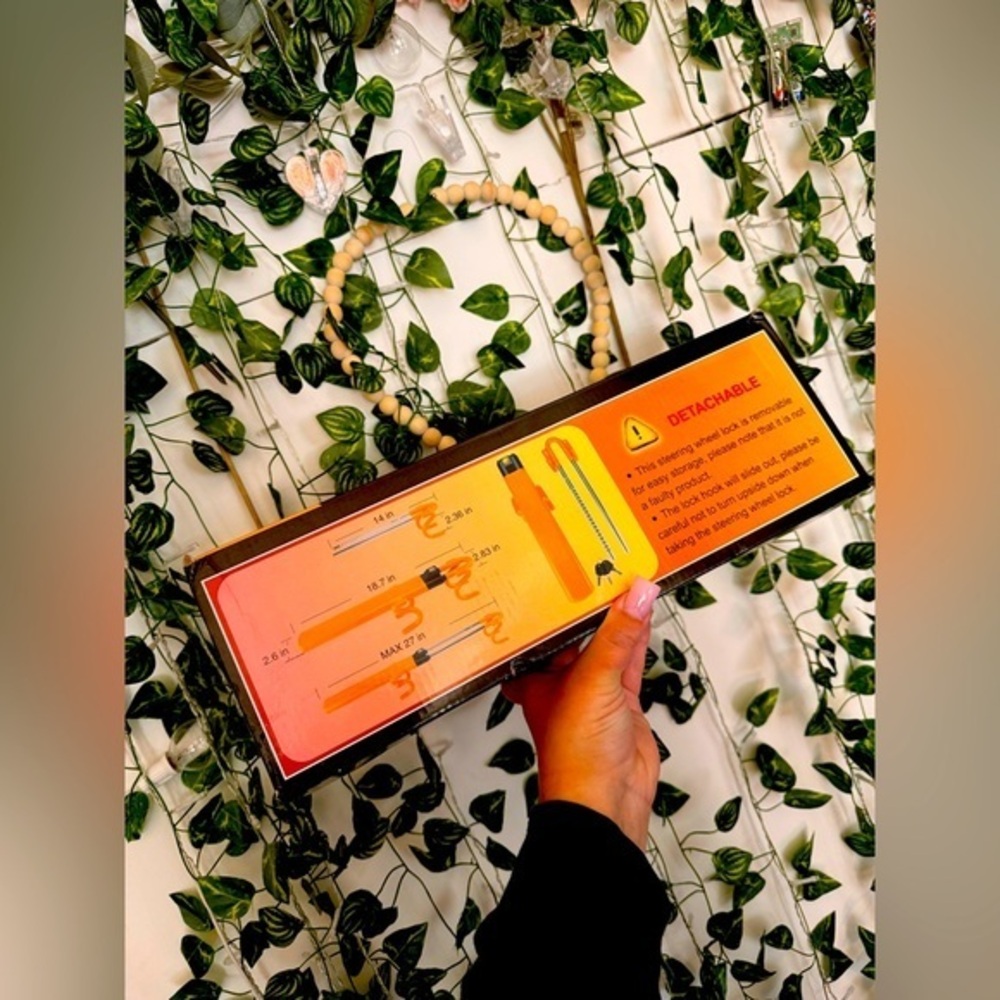 Tevlaphee Twin Bar Double Hook Steering Wheel Lock